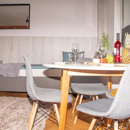 Leborska Kajuta Apartment Lebork Bagian luar foto